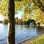 Altes Haus 2 - Gemuetlich Und Zentral In Denkmalgeschuetztem Haus * Lindau (Bodensee)